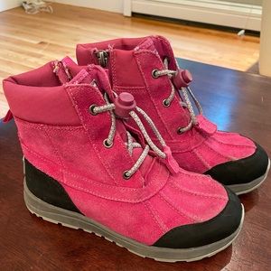 UGG Girls Turlock Waterproof Snow Boot